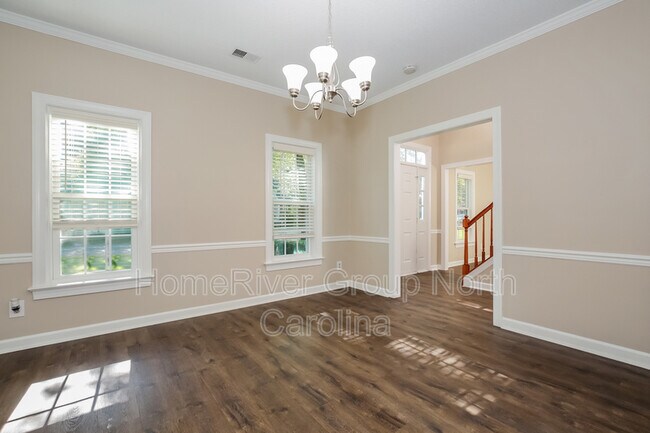Building Photo - 3915 Pondfield Ct