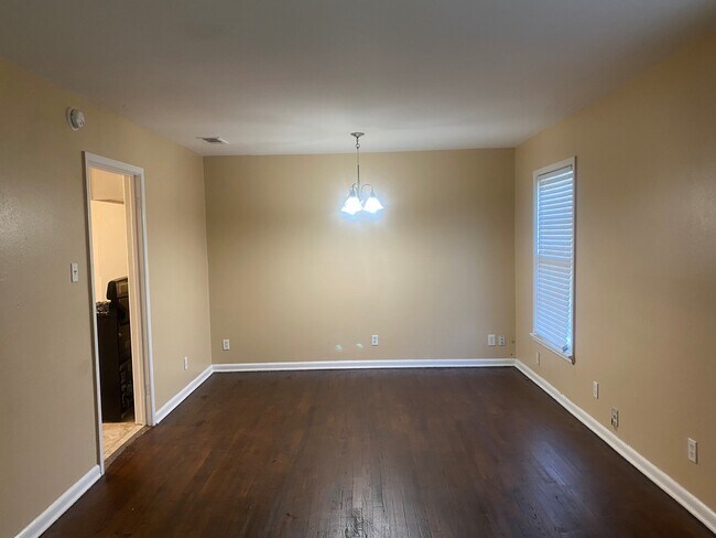 Foto del edificio - 10421 Desdemona Dr