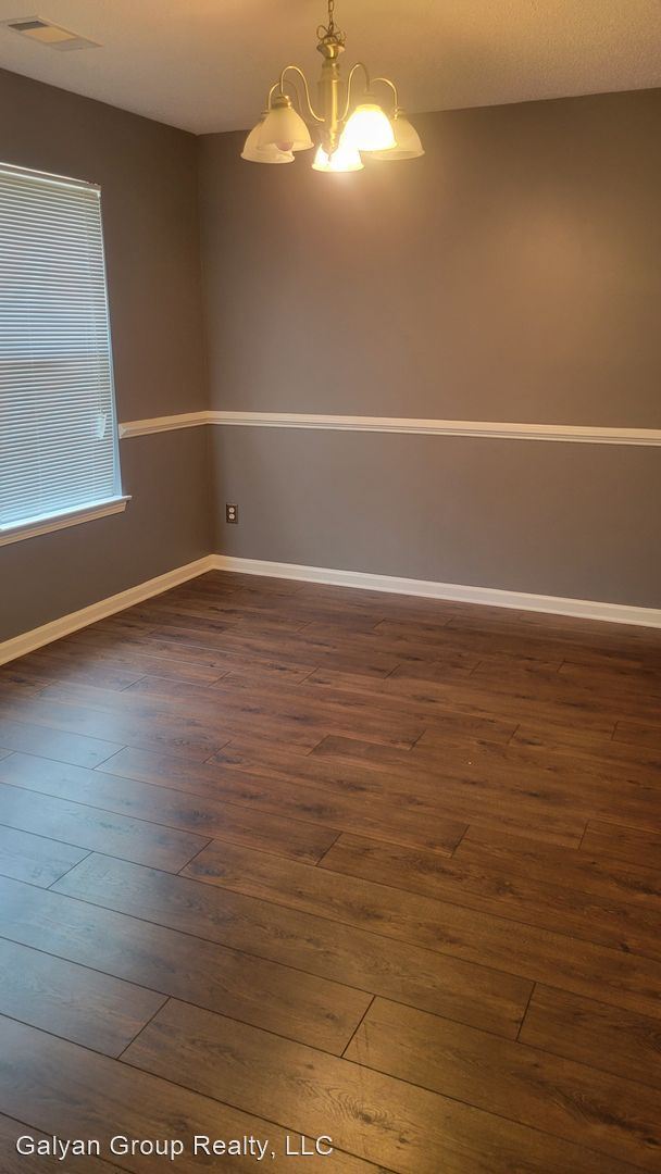 Foto del edificio - 3 br, 2.5 bath House - 3459 Bench Avenue