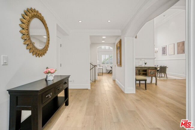 Building Photo - 11974 Mayfield Ave