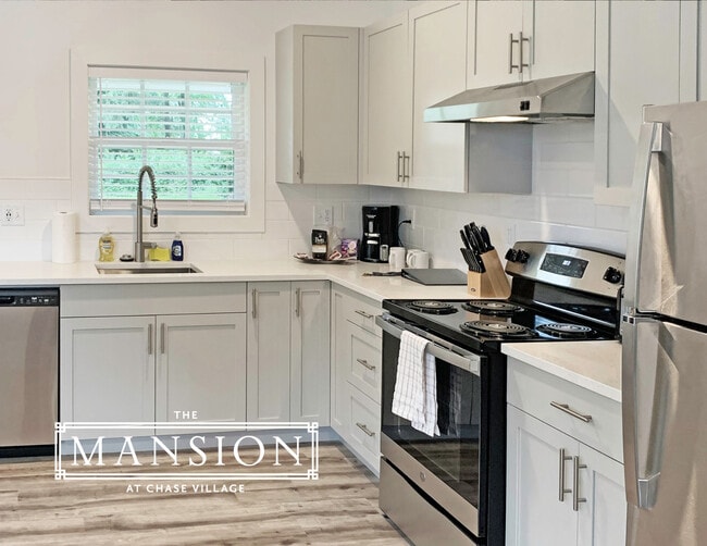 Photo - Chase Village Apartments