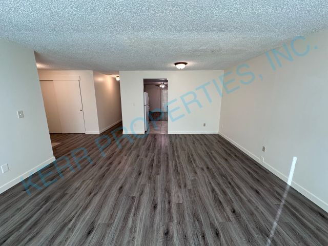 Building Photo - 509 SE 15th St