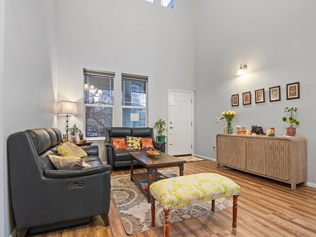 Foto del edificio - Stunning 4-Bed, 3-Bath House in SE Fort Collins!