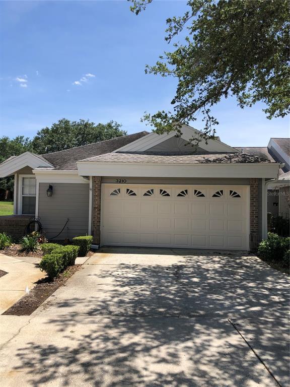 Foto del edificio - 3210 Stonewater Ct