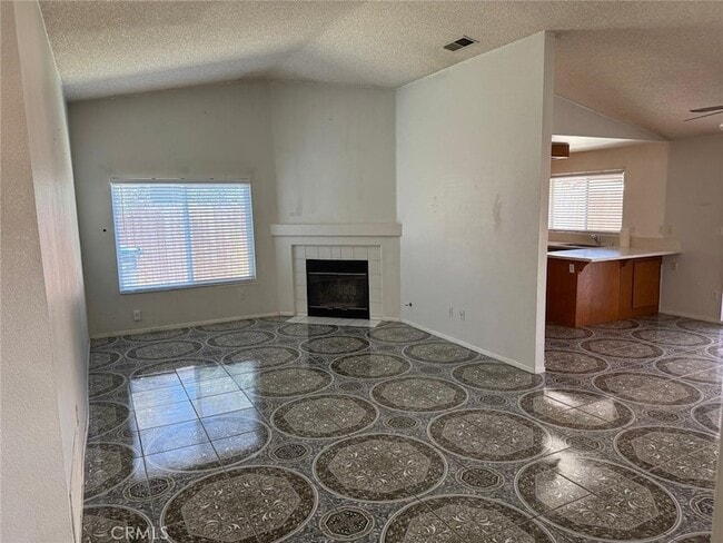 Building Photo - 1229 Onyx Dr