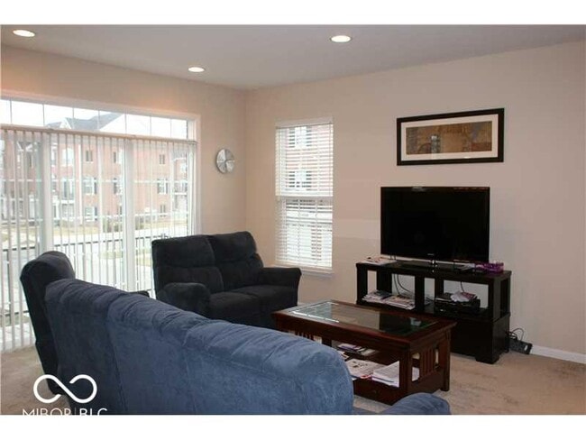 Building Photo - 11900 Riley Dr