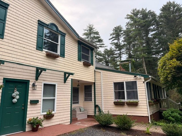 Foto del edificio - 426 Carpenter Rd