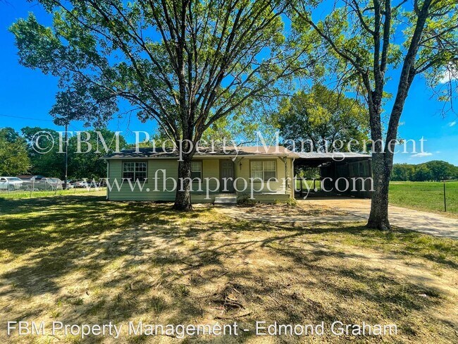 Building Photo - 3 br, 1 bath House - 801 Normandy