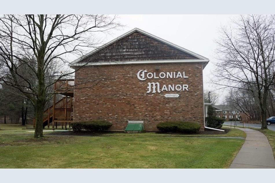 Primary Photo - 1459 Willard Ave