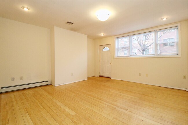 Foto del edificio - 311 5th St