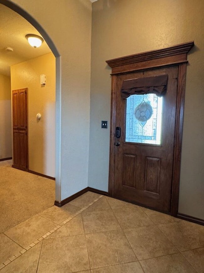 Foto del edificio - 320 Northeast Mountain Meadow Drive