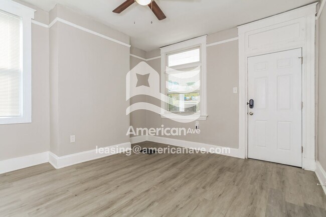 Foto del edificio - 1101 7th Ave