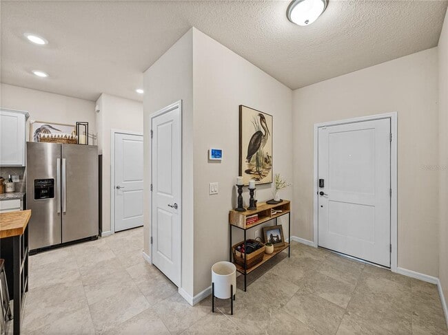 Building Photo - 5441 Elmview Xing