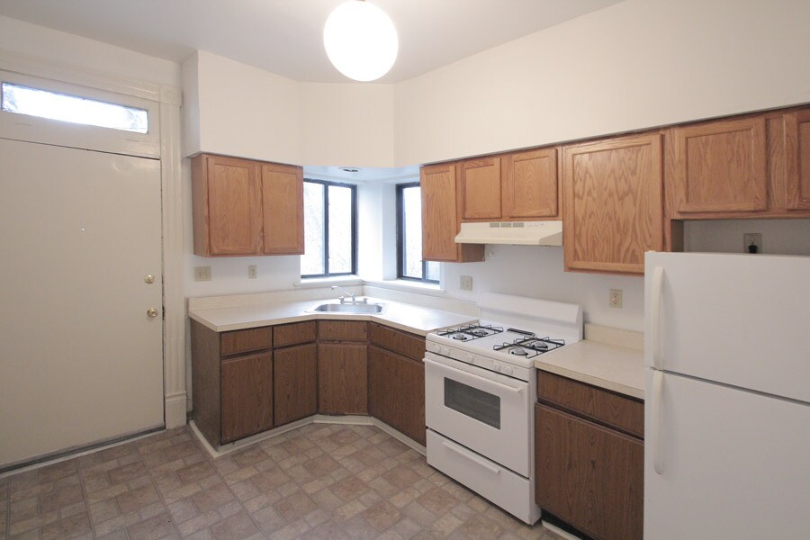 Foto principal - 405 Peebles St