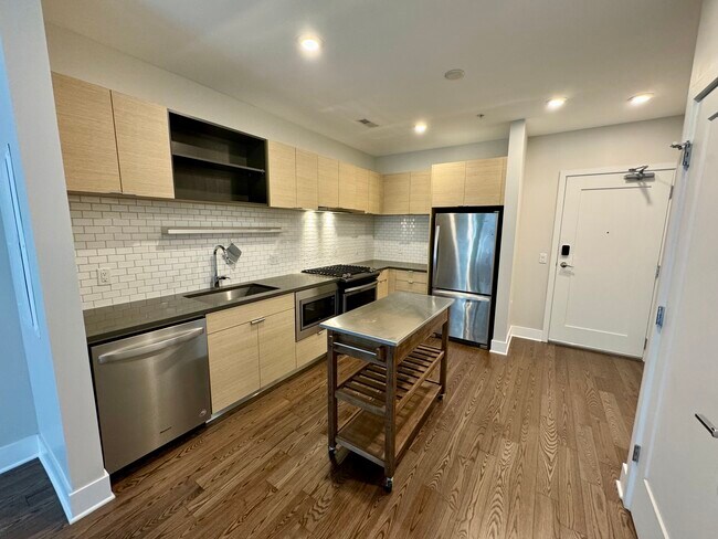 Building Photo - 510 Diamondback Dr