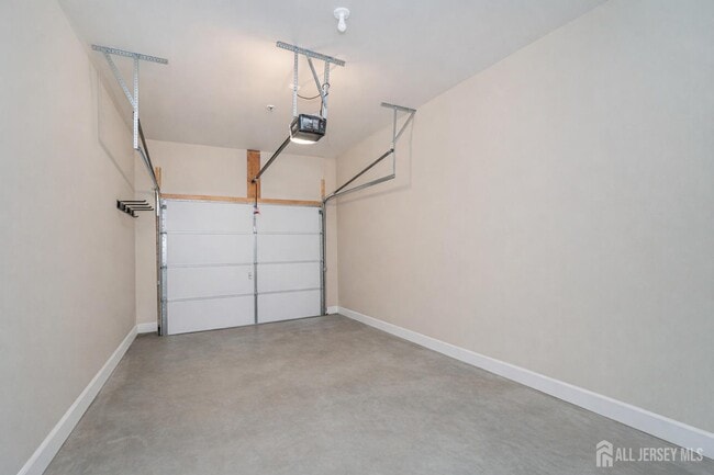 Building Photo - 307 Peyton Pl