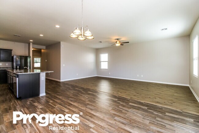 Building Photo - 4611 W Foldwing Dr