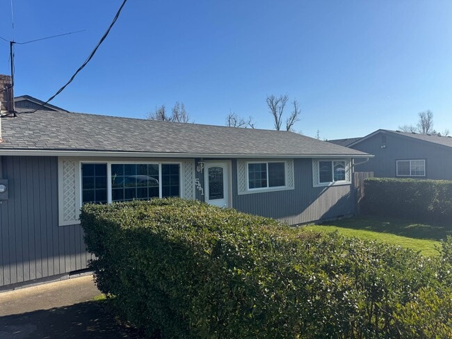 Photo - Check out this great 4 bedroom home!