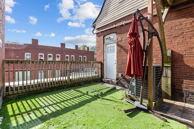 Foto del edificio - 3258 Ohio Ave