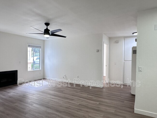 Foto del edificio - 3539 Roosevelt St