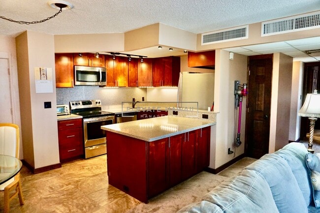 Photo - FULLY FURNISHED 2 BED 2 BATH IN WAIKIKI w/... House