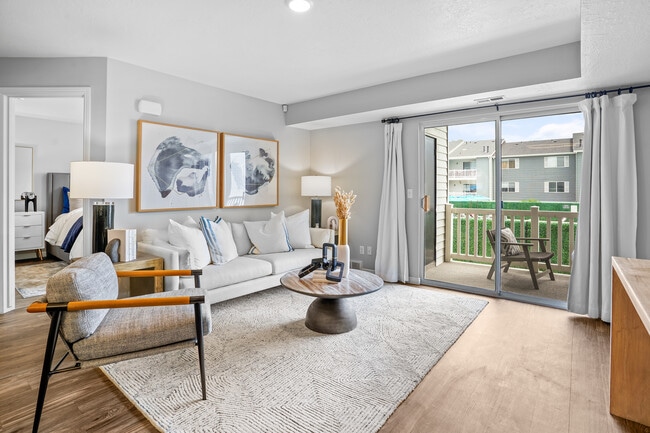 Building Photo - Turnberry Apartments