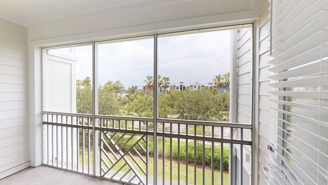 Interior Photo - Peridot Palms