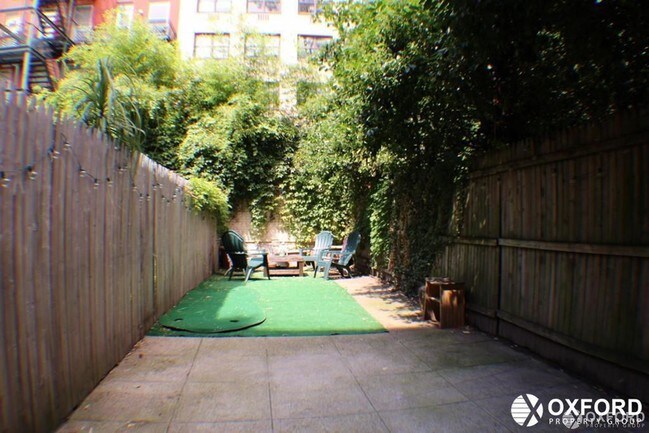 Foto del edificio - 313 East 14th Street