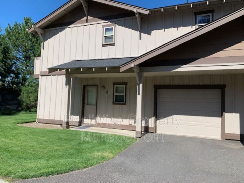 Foto principal - 1399 NW Fort Clatsop St