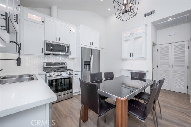 Foto del edificio - 13391 Coral Reef Rd