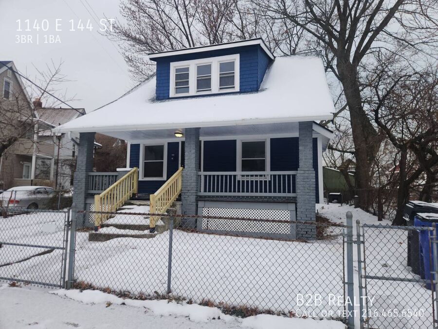 Primary Photo - 1140 E 144th St