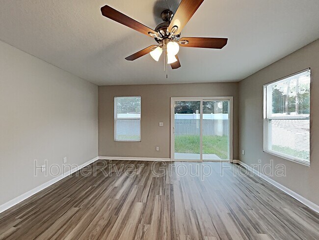 Building Photo - 1384 Sarahs Landing Dr
