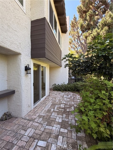 Building Photo - 77 Cottonwood Cir