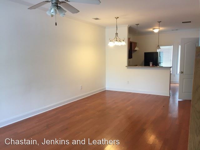 Building Photo - 2 br, 2.5 bath House - 417 Whitehall Road