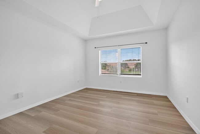 Foto del edificio - 513 Talia Cir