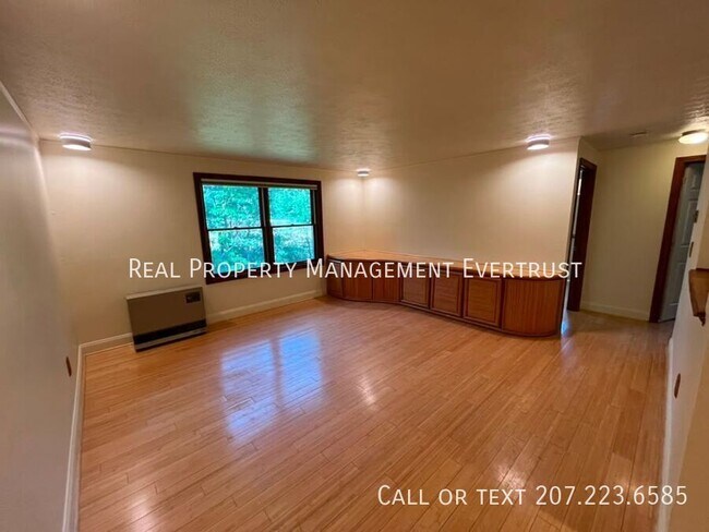 Foto del edificio - 34 Ocean Park Rd