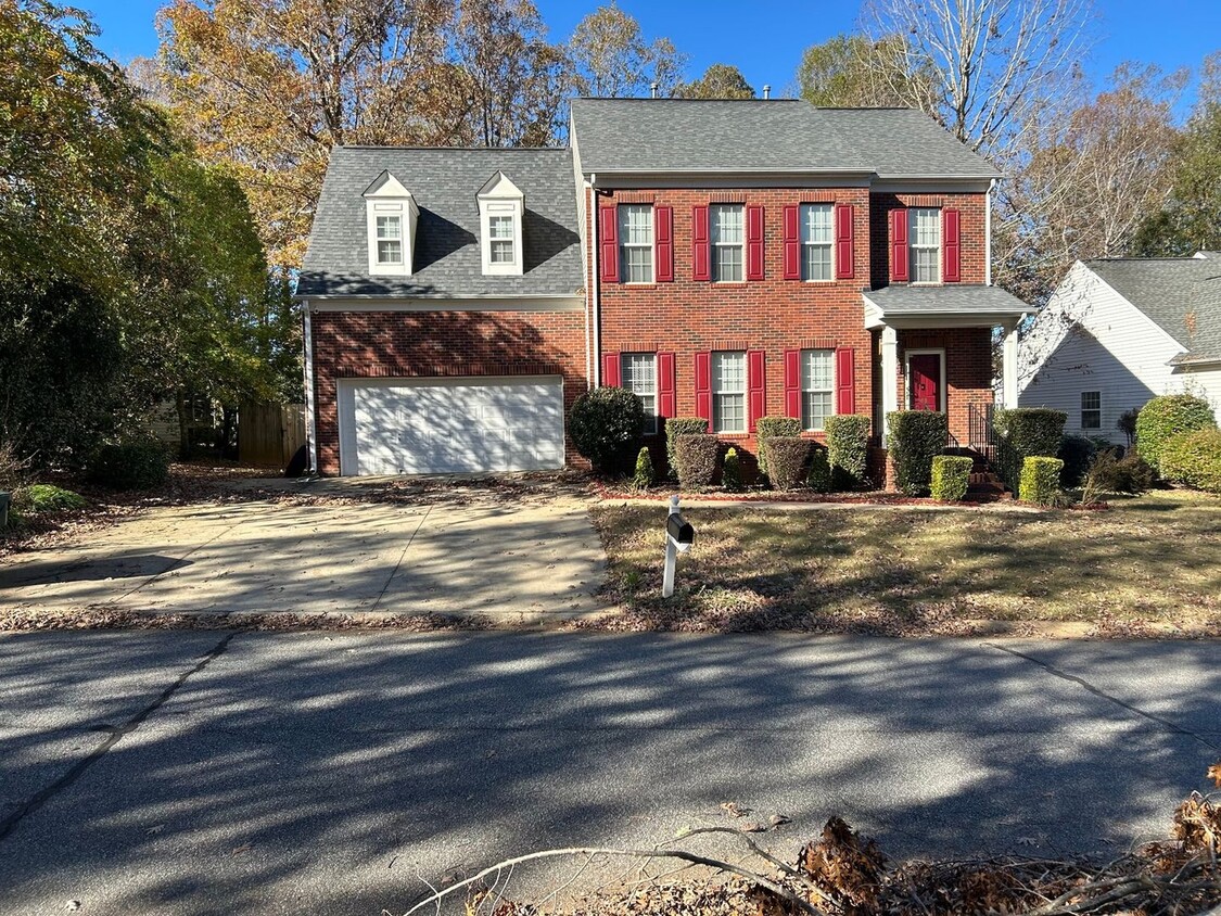 Primary Photo - Charming 4BR House in Simpsonville