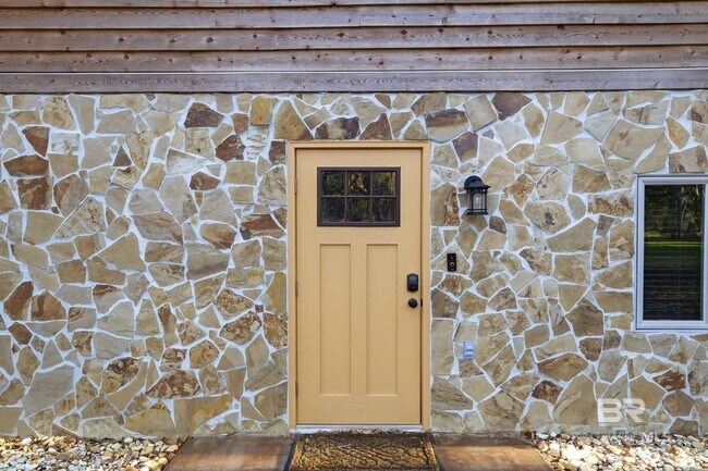 Building Photo - 27522 Burkhardt Dr