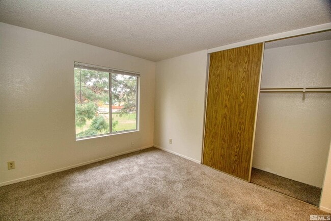 Building Photo - 3916 Clear Acre Ln