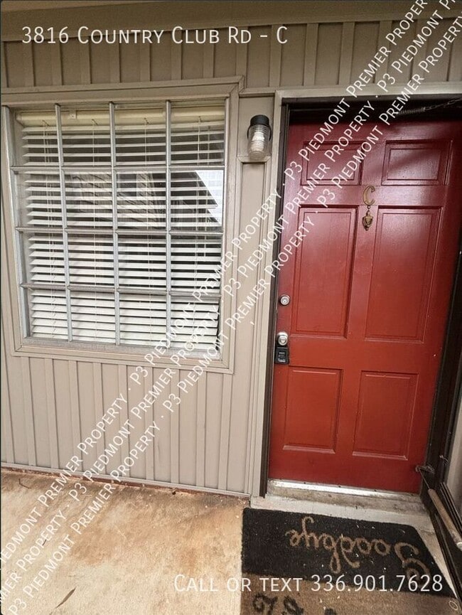 Foto del edificio - 3816 Country Club Rd