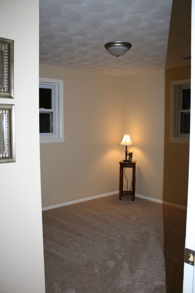 Foto del edificio - 133 Bayview Ave