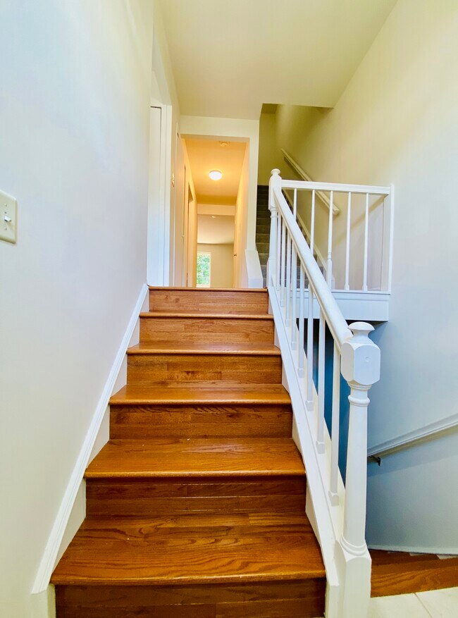 Photo - 10690 High Beam Ct Townhome