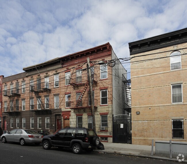 Foto del edificio - 1689 Sterling Pl