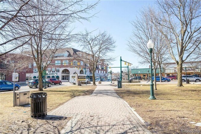 Foto del edificio - 101 S Union St