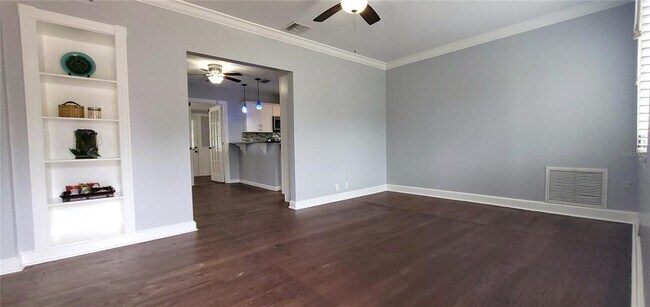Foto del edificio - 220 E Grant St