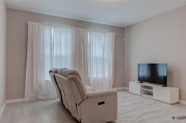 Foto del edificio - 14408 Braemar St