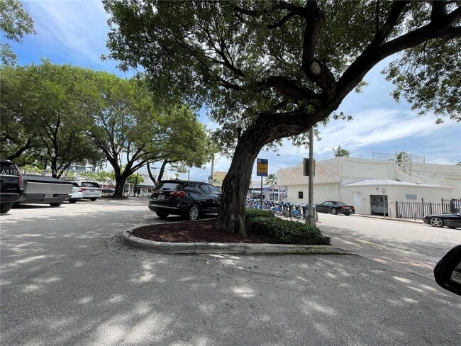 Building Photo - 901 Pennsylvania Ave