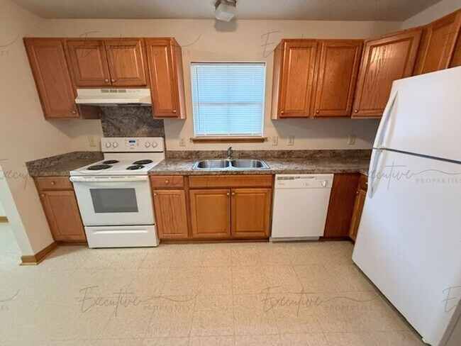 Foto del edificio - 2204 N Malcolm St