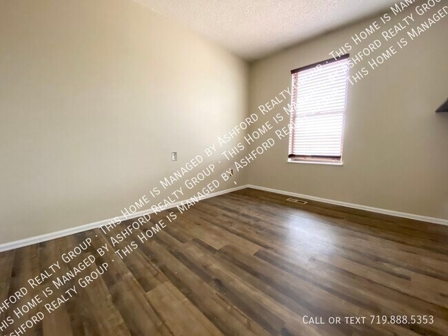 Foto del edificio - 2965 Quincy Place