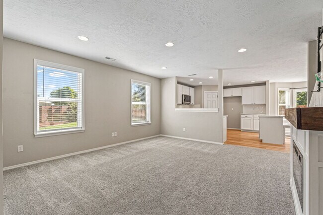 Foto del edificio - 12227 W Kempshire Dr